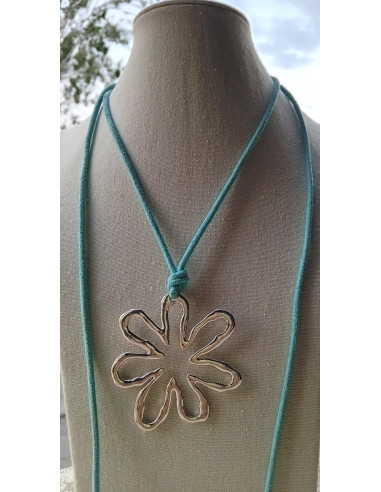 collar flor grande