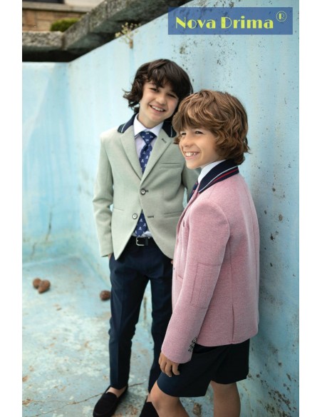 Traje de chaqueta cuello punto. Novadrima