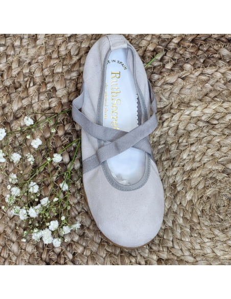 Bailarina ante Ruth Secret