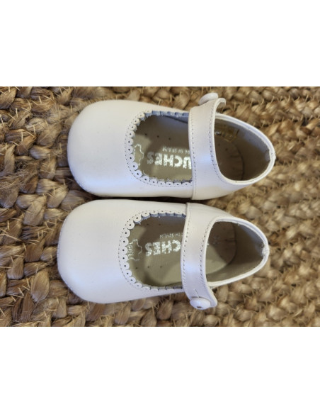 Merceditas blancas bebe  chuches